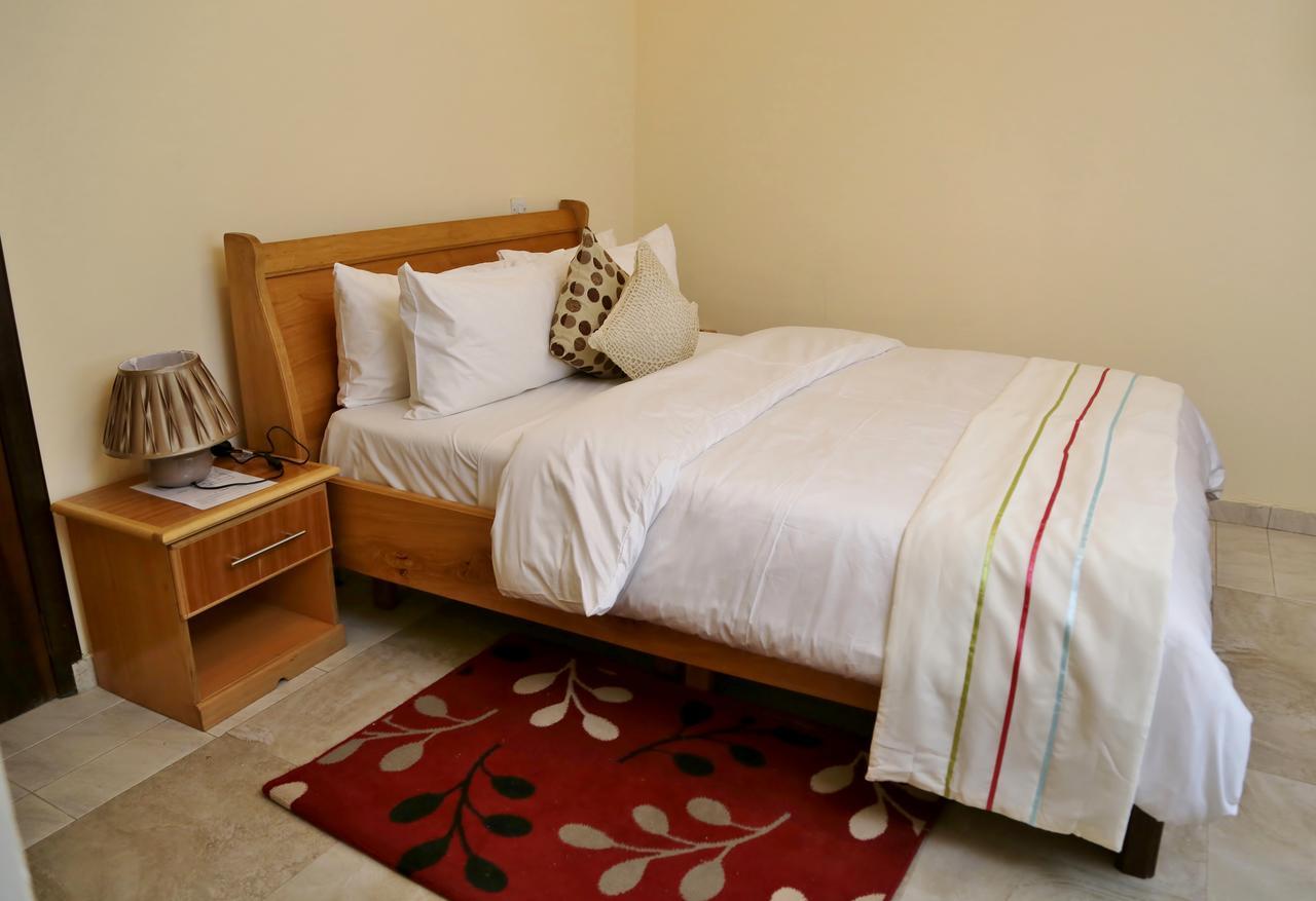 Eden Vale Hotel Ajiringano Экстерьер фото