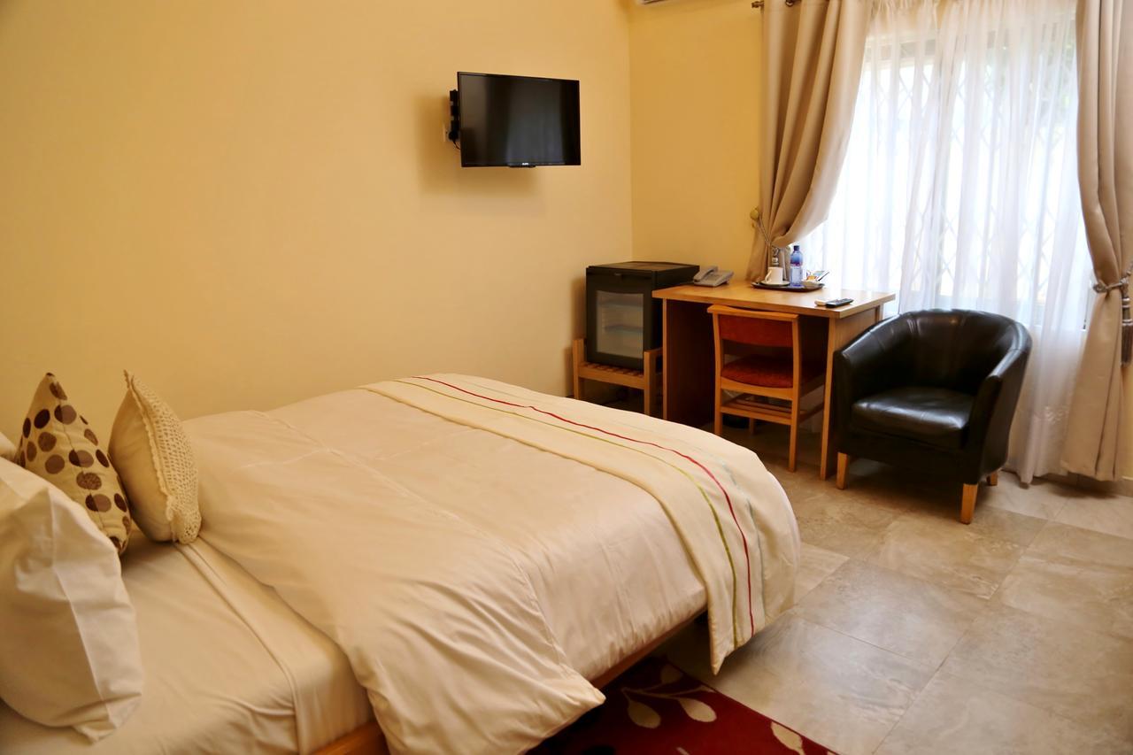 Eden Vale Hotel Ajiringano Экстерьер фото