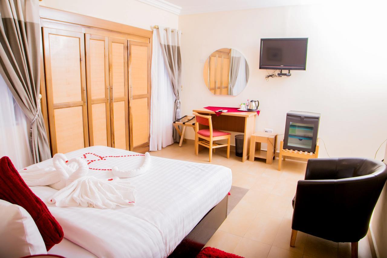 Eden Vale Hotel Ajiringano Экстерьер фото