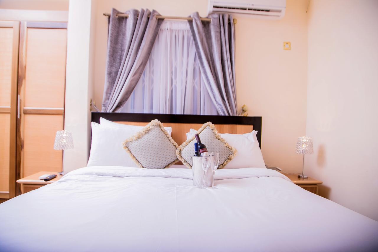 Eden Vale Hotel Ajiringano Экстерьер фото