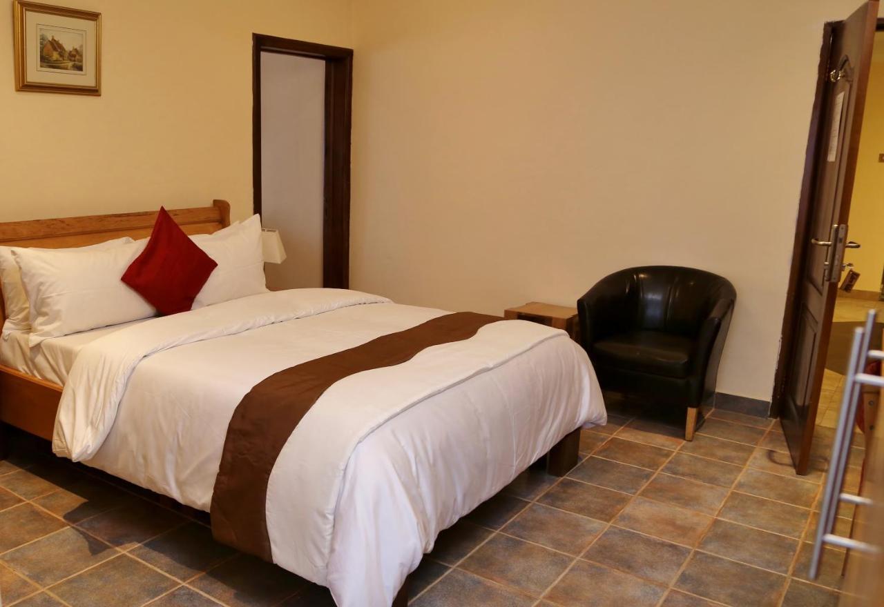 Eden Vale Hotel Ajiringano Экстерьер фото